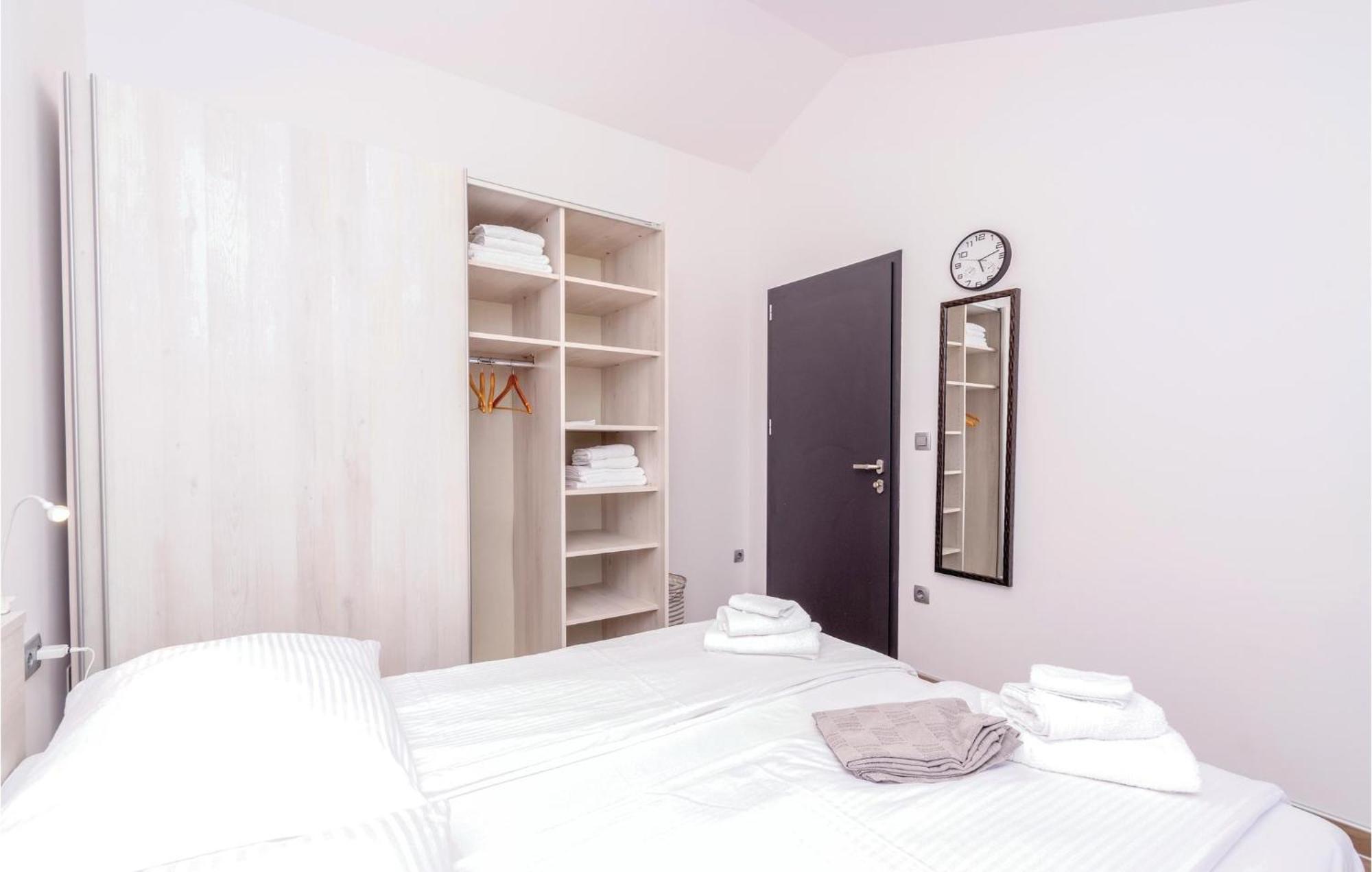 Nice Home In Kneze With Wifi Pupnat Extérieur photo