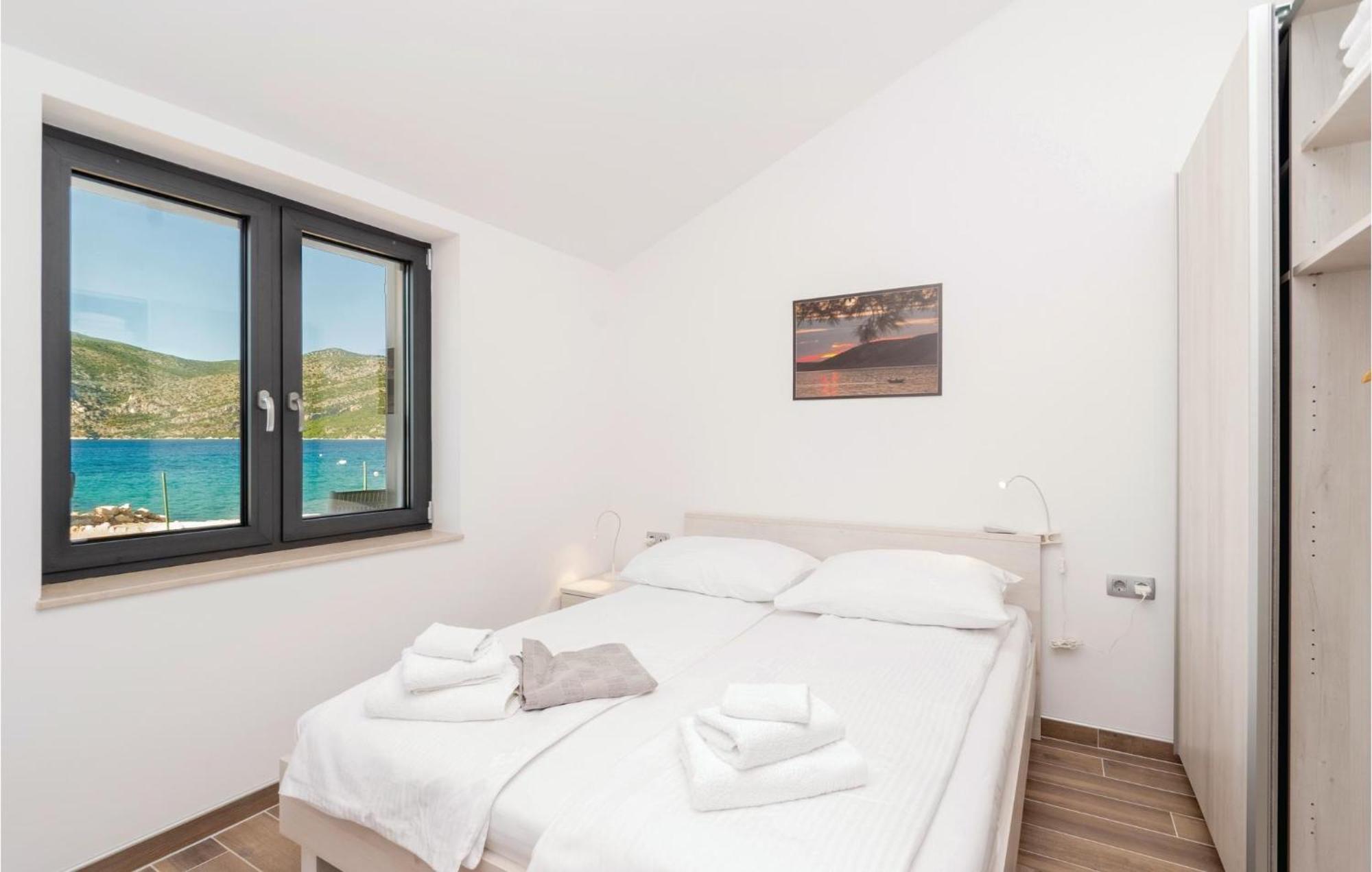 Nice Home In Kneze With Wifi Pupnat Extérieur photo