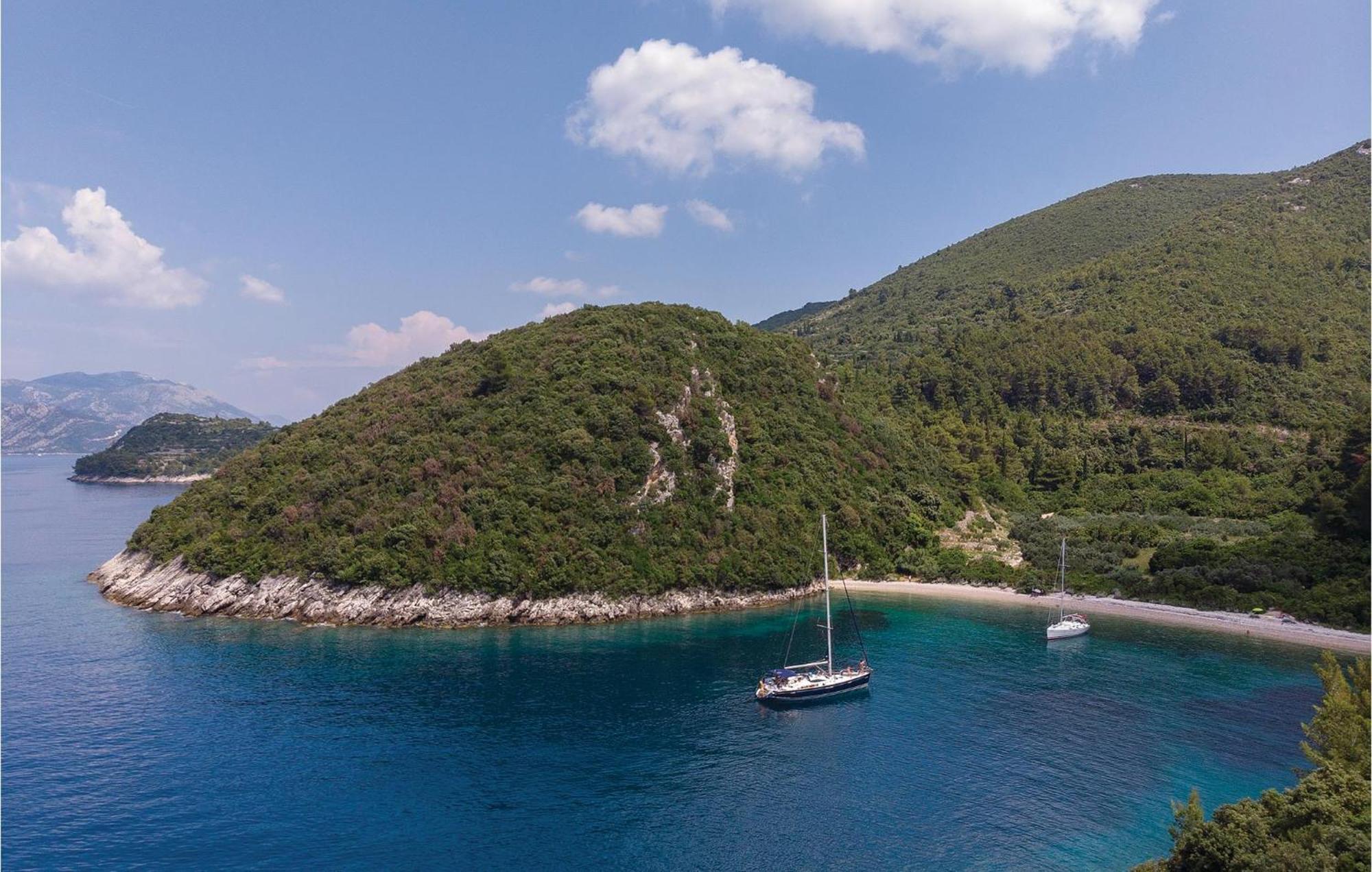 Nice Home In Kneze With Wifi Pupnat Extérieur photo